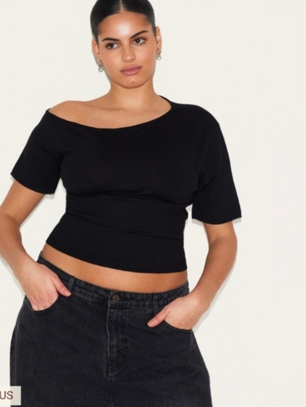 #115 NWT PrettyLittleThing Plus Basic Knit Asymmetric Neckline Top